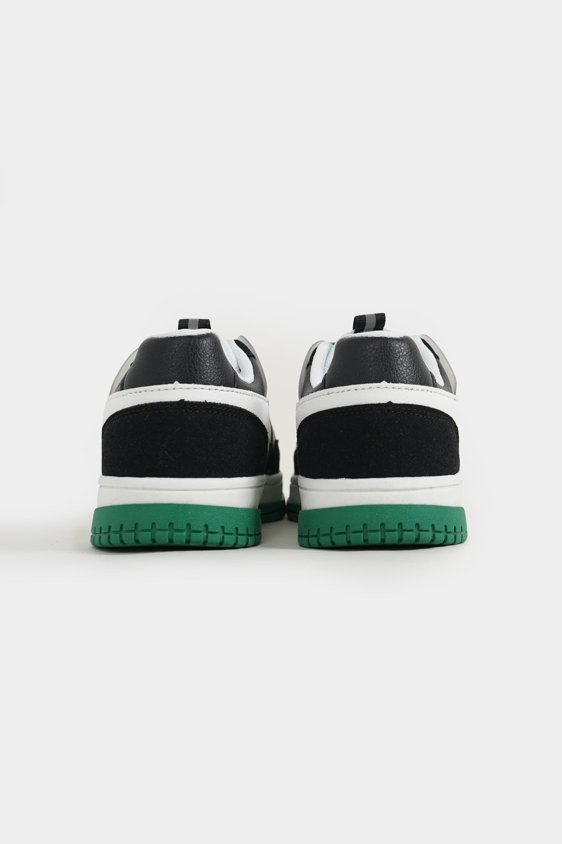 Lararium Multi-Piece Low-Top Sneakers for Boys – Green & Orange