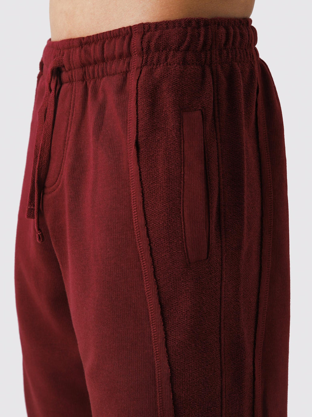 Lararium Aim Shorts – Wine Red Activewear Shorts