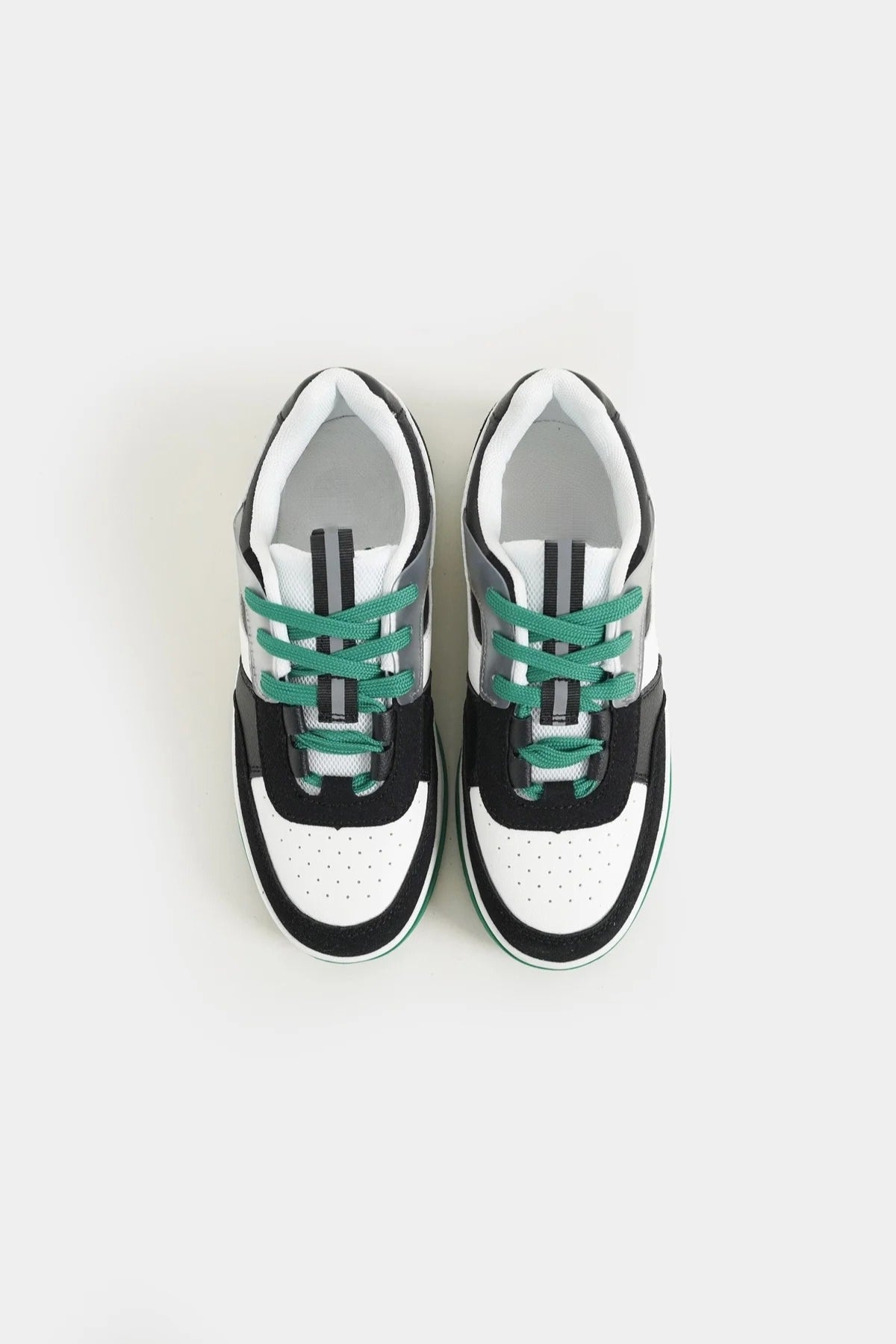 Lararium Multi-Piece Low-Top Sneakers for Boys – Green & Orange